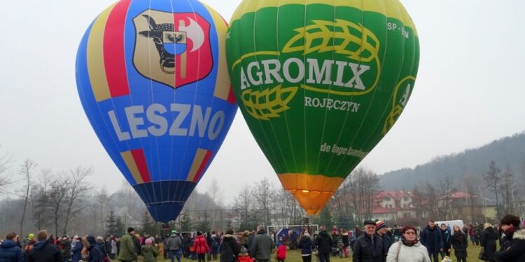 Zimowa Fiesta Balonowa w Bałtowie / Emilia Sitarska / Radio Kielce