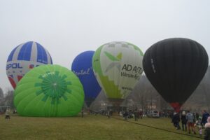 Zimowa Fiesta Balonowa w Bałtowie / Emilia Sitarska / Radio Kielce