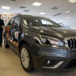 Zawodnicy i zarząd piłkarskiego klubu Korona Kielce odebrali dzisiaj samochody od Suzuki Motor Poland / Robert Felczak / Radio Kielce