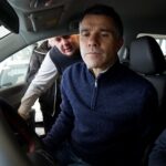 Zawodnicy i zarząd piłkarskiego klubu Korona Kielce odebrali dzisiaj samochody od Suzuki Motor Poland / Robert Felczak / Radio Kielce