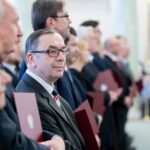 Uroczystość wręczenia nominacji profesorskich przez Prezydenta RP Andrzeja Dudę. Na zdjęciu profesor Kazimierz Kik z Uniwersytetu Jana Kochanowskiego w Kielcach / kancelaria Prezydenta RP