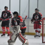 VI Oficjalny Turniej Hokeja na Lodzie. Mecz Pirates Skarżysko - Legion Sandomierz / Piotr Stańczak