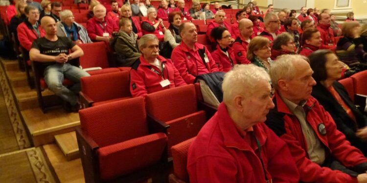 Sandomierz. Zjazd Przewodników Świętokrzyskich / Grażyna Szlęzak - Wójcik / Radio Kielce