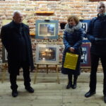 "Tęsknota" - nowa wystawa zorganizowana na ostatniej kondygnacji Bramy Opatowskiej w Sandomierzu / Grażyna Szlęzak-Wójcik / Radio Kielce