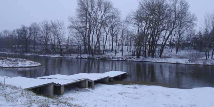 Tereny na Nidą w Nowym Korczynie / Kamil Włosowicz / Radio Kielce