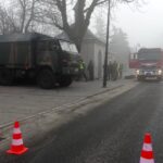 Jędrzejów. Żołnierze z Centralnego Ośrodka Analizy Skażeń z Warszawy zabezpieczyli dwa pojemniki z tajemniczą substancją / Ewa Pociejowska - Gawęda / Radio Kielce