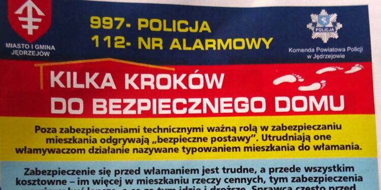 Ulotki przygotowana przez policję i magistrat w Jędrzejowie / Policja