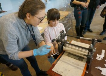 Kielce. Warsztaty familijne w Muzeum Narodowym / Wiktor Dziarmaga / Radio Kielce