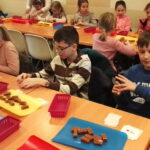 Ferie z krówką opatowską. Warsztaty organizowane przez OSM w Opatowie. / Emilia Sitarska / Radio Kielce