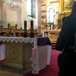 Opactwo cystersów w Wąchocku pojawi się w kolejnych odcinkach serialu "Korona Królów". / Marlena Płaska / Radio Kielce