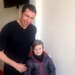 Kielce. Sławomir Szmal odwiedził małych pacjentów w Świętokrzyskim Centrum Pediatrii / Iwona Murawska / Radio Kielce