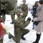 09.02.2018 Kielce. Przysięga wojskowa elewów służby przygotowawczej do Narodowych Sił Rezerwowych. Szeregowy Tomasz Dubaj / Jarosław Kubalski / Radio Kielce
