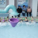 12.02.018 Nowiny. Basen Perła. Ferie. Szkółka pływacka dla dzieci zorganizowana przez TVP3 Kielce / Jarosław Kubalski / Radio Kielce
