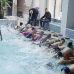 12.02.018 Nowiny. Basen Perła. Ferie. Szkółka pływacka dla dzieci zorganizowana przez TVP3 Kielce / Jarosław Kubalski / Radio Kielce