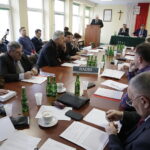 15.02.2018 Końskie. Nadzwyczajna sesja rady powiatu w sprawie podwyżek dla lekarzy szpitala powiatowego / Jarosław Kubalski / Radio Kielce