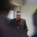 15.02.2018 Końskie. Nadzwyczajna sesja rady powiatu w sprawie podwyżek dla lekarzy szpitala powiatowego. Dyrektor szpitala Wojciech Przybylski / Jarosław Kubalski / Radio Kielce