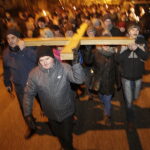 16.02.2018 Droga Krzyżowa z Nowej Słupi na Święty Krzyż w intencji trzeźwości / Jarosław Kubalski / Radio Kielce