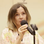 22.02.2018 Kielce. Pisarka Joanna Bator w Wojewódzkiej Bibliotece Publicznej / Jarosław Kubalski / Radio Kielce