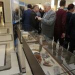 28.02.2018 Warszawa. Sejm RP. Otwarcie wystawy Krzemionki – pradziejowe kopalnie krzemienia pasiastego w drodze do UNESCO / Jarosław Kubalski / Radio Kielce