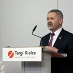 Powołanie i pierwsze posiedzenie Zespołu do Spraw Rozwoju Szkolnictwa Zawodowego powołanego przy Świętokrzyskim Kuratorze Oświaty. Na zdjęciu: Kazimierz Mądzik - świętokrzyski kurator oświaty / Marzena Mąkosa / Radio Kielce