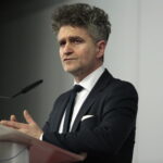 Powołanie i pierwsze posiedzenie Zespołu do Spraw Rozwoju Szkolnictwa Zawodowego powołanego przy Świętokrzyskim Kuratorze Oświaty. Na zdjęciu: Krzysztof Słoń - senator RP / Marzena Mąkosa / Radio Kielce