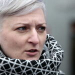 Konferencja PO ws powołania prof Chazana na konsultanta wojewódzkiego ds ginekologii. Na zdjęciu: Agata Wojda - radna PO / Marzena Mąkosa / Radio Kielce