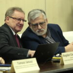 Komisja ds Polski Wschodniej Związku Województw RP w hotelu Tęczowy Młyn. Na zdjęciu: Grigor Szaginian - Radny Województwa Świętokrzyskiego i Bogdan Ciepielewski - Dyrektor Biura, Związek Województw Rzeczpospolitej Polskiej / Marzena Mąkosa / Radio Kielce