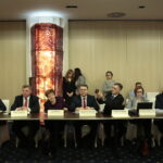 Komisja ds Polski Wschodniej Związku Województw RP w hotelu Tęczowy Młyn. Na zdjęciu: Bogdan Dyjuk - Członek Zarządu Województwa Podlaskiego, Piotr Rzetelski - Radny Województwa Lubelskiego, Ewa Draus - Radna Województwa Podkarpackiego, Zbigniew Pietrzak - Radny Województwa Warmińsko - Mazurskiego, Bogdan Kawałko - Dyrektor Departamentu Polityki Regionalnej, Urząd Marszałkowski Województwa Lubelskiego, Wioletta Dąbrowska - Dyrektor Departamentu Rozwoju Regionalnego, Urząd Marszałkowski Województwa Podlaskiego,Paweł Wais - Zastępca Dyrektora Departamentu Rozwoju Regionalnego, Urząd Marszałkowski Województwa Podkarpackiego / Marzena Mąkosa / Radio Kielce