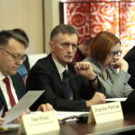 Komisja ds Polski Wschodniej Związku Województw RP w hotelu Tęczowy Młyn. Na zdjęciu: Zbigniew Pietrzak - Radny Województwa Warmińsko - Mazurskiego, Bogdan Kawałko - Dyrektor Departamentu Polityki Regionalnej, Urząd Marszałkowski Województwa Lubelskiego, Wioletta Dąbrowska - Dyrektor Departamentu Rozwoju Regionalnego, Urząd Marszałkowski Województwa Podlaskiego, Paweł Wais - Zastępca Dyrektora Departamentu Rozwoju Regionalnego, Urząd Marszałkowski Województwa Podkarpackiego / Marzena Mąkosa / Radio Kielce