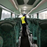 Policjanci uruchomili stały punkt kontroli autokarów