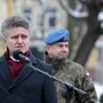 Uroczystości 76. rocznicy przemianowania Związku Walki Zbrojnej na Armię Krajową. Krzysztof Słoń - senator RP / Marzena Mąkosa / Radio Kielce