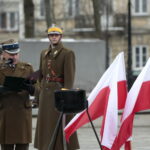 Uroczystości 76. rocznicy przemianowania Związku Walki Zbrojnej na Armię Krajową. Na zdjęciu: mjr Andrzej Szostak oraz Dionizy Krawczyński / Marzena Mąkosa / Radio Kielce