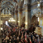Uroczystości 76. rocznicy przemianowania Związku Walki Zbrojnej na Armię Krajową. Msza święta w Bazylice Katedralnej / Marzena Mąkosa / Radio Kielce