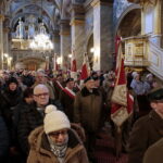 Uroczystości 76. rocznicy przemianowania Związku Walki Zbrojnej na Armię Krajową. Msza święta w Bazylice Katedralnej / Marzena Mąkosa / Radio Kielce
