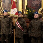 Uroczystości 76. rocznicy przemianowania Związku Walki Zbrojnej na Armię Krajową. Msza święta w Bazylice Katedralnej / Marzena Mąkosa / Radio Kielce