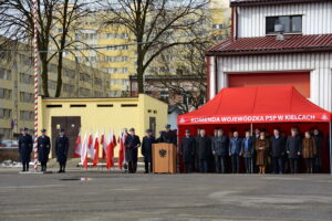 Nowy sprzęt dla świętokrzyskich strażaków. / Marzena Mąkosa / Radio Kielce