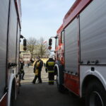 Nowy sprzęt dla świętokrzyskich strażaków. Poświęcenie sprzętu przez księdza Marka Mrugałę / Marzena Mąkosa / Radio Kielce