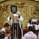 Środa popielcowa w Bazylice Katedralnej. Na zdjęciu biskup Jan Piotrowski / Marzena Mąkosa / Radio Kielce