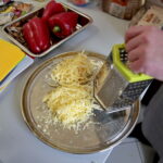 Warsztaty gotowania zorganizowane przez Fundację Szansa dla Niewidomych / Marzena Mąkosa / Radio Kielce