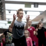 Warsztaty taneczne dla dzieci i młodzieży organizowane przez Kielecki Teatr Tańca. Na zdjęciu: Joanna Polowczyk / Marzena Mąkosa / Radio Kielce