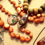 Giełda minerałów w Kieleckim Centrum Kultury. Kamienie szlachetne / Marzena Mąkosa / Radio Kielce