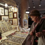 Giełda minerałów w Kieleckim Centrum Kultury. Kamienie szlachetne / Marzena Mąkosa / Radio Kielce