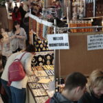 Giełda minerałów w Kieleckim Centrum Kultury. Kamienie szlachetne / Marzena Mąkosa / Radio Kielce