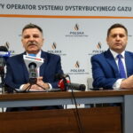 Od lewej: poseł PiS Andrzej Kryj i dyrektor Zakładu Gazowniczego PSG w Kielcach Radosław Słoniewski / Emilia Sitarska / Radio Kielce