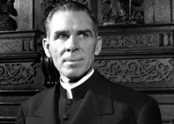 Arcybiskup Fulton J. Sheen / archbishopfultonjsheenmissionsocietyofcanada.org