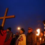 Droga Krzyżowa ulicami Kielc / Jarosław Kubalski / Radio Kielce