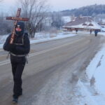 IV Nocna Droga Krzyżowa z Kielc na Święty Krzyż / Tomasz Piwko / Radio Kielce