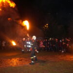 Koprzywnica. Bziuki. Procesja po mszy rezurekcyjnej / Grażyna Szlęzak-Wójcik / Radio Kielce