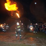 Koprzywnica. Bziuki. Procesja po mszy rezurekcyjnej / Grażyna Szlęzak-Wójcik / Radio Kielce