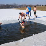 Morsowanie w zalewie w Strawczynie / Michał Kita / Radio Kielce